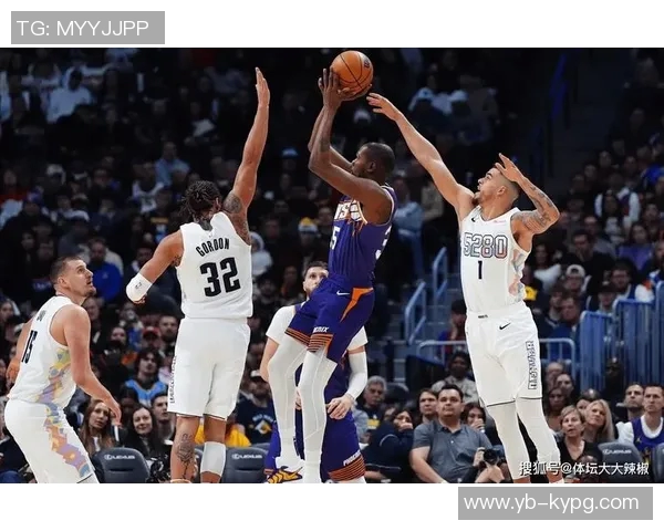 中距离命中率排行榜揭晓莺歌领衔东契奇紧随其后布克杜兰特SGA表现不俗