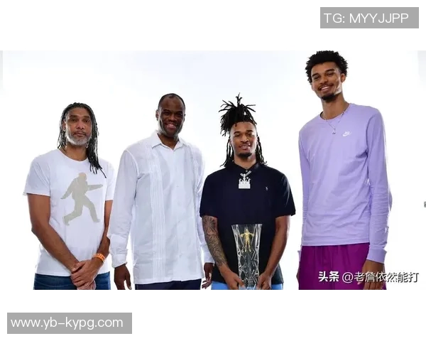 小乔丹与鹈鹕签约360万美元开启第18个赛季展现老将风采